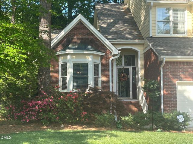 205 Fairwinds Drive, Cary, NC 27518