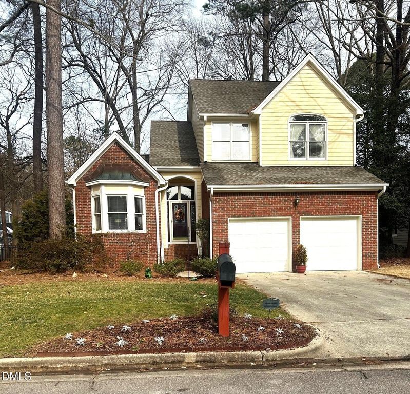 205 Fairwinds Drive, Cary, NC 27518
