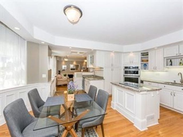 137 Marlborough St 1, Boston, MA 02116