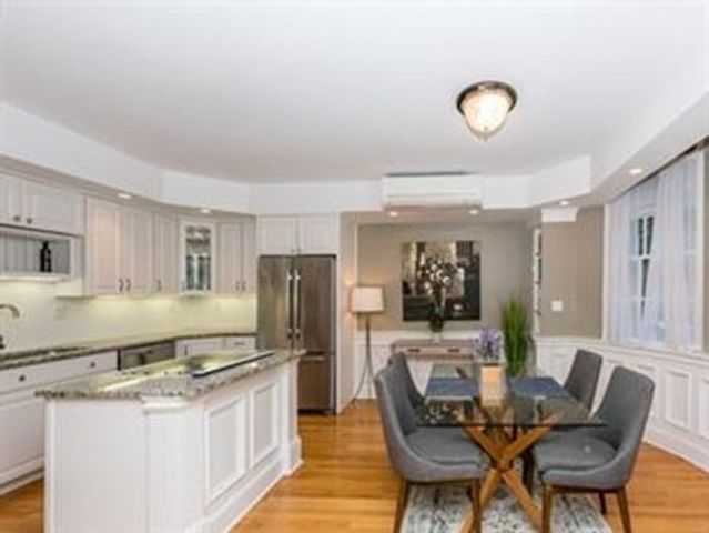 137 Marlborough St 1, Boston, MA 02116