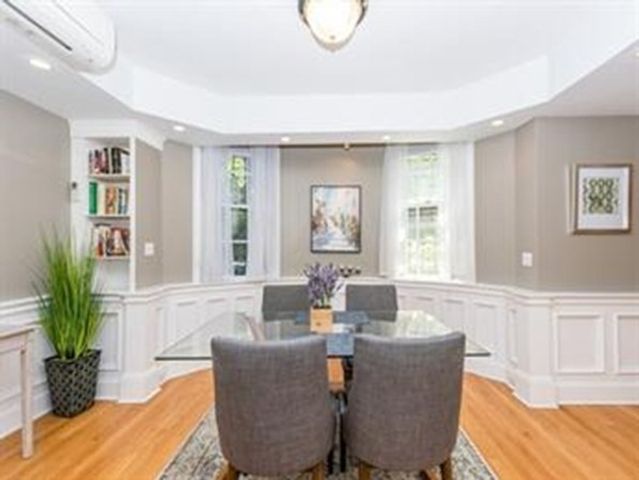 137 Marlborough St 1, Boston, MA 02116
