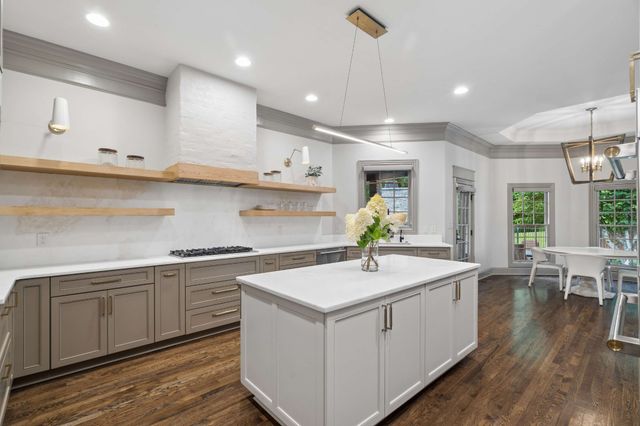 1008 Monroe Ln, Brentwood, TN 37027