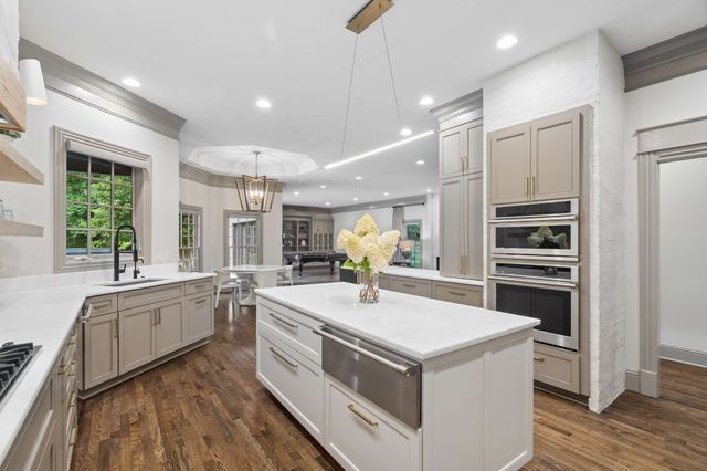 1008 Monroe Ln, Brentwood, TN 37027