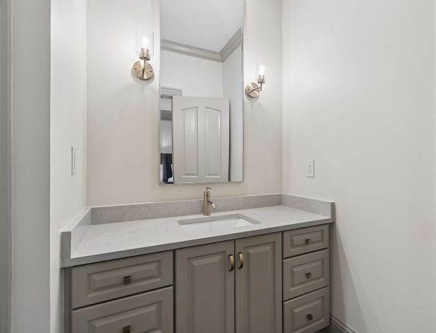 1008 Monroe Ln, Brentwood, TN 37027