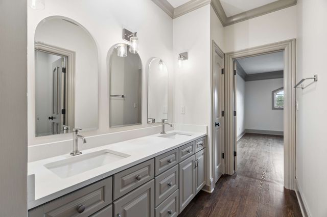 1008 Monroe Ln, Brentwood, TN 37027