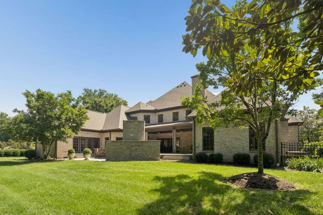 1008 Monroe Ln, Brentwood, TN 37027