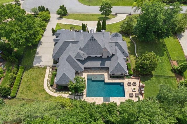 1008 Monroe Ln, Brentwood, TN 37027