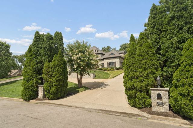 1008 Monroe Ln, Brentwood, TN 37027