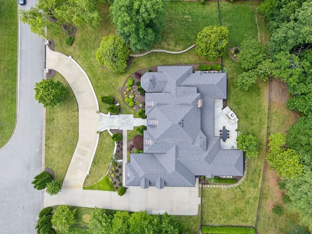 1008 Monroe Ln, Brentwood, TN 37027