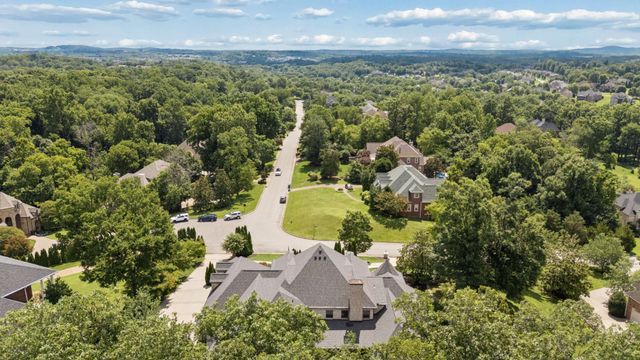 1008 Monroe Ln, Brentwood, TN 37027