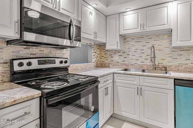 640 N Nova Rd Apt 409, Ormond Beach, FL 32174