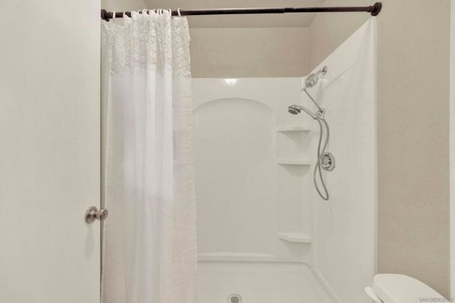 350 Windjammer Cir, Chula Vista, CA 91910