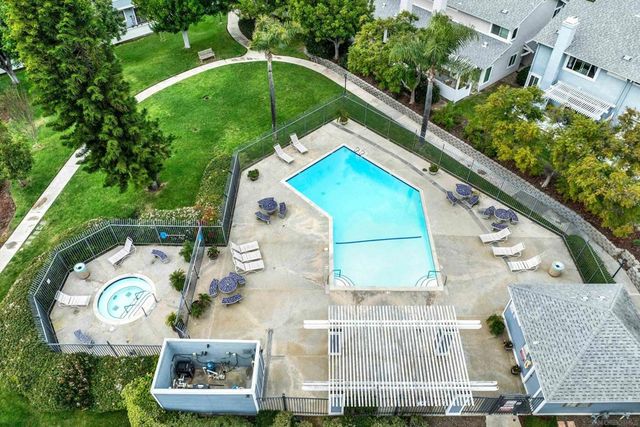 350 Windjammer Cir, Chula Vista, CA 91910