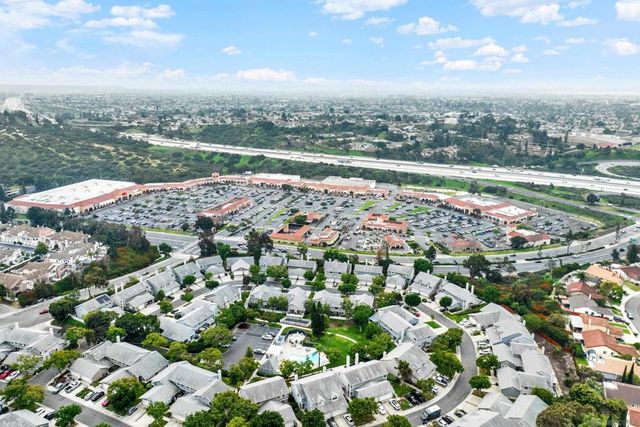 350 Windjammer Cir, Chula Vista, CA 91910