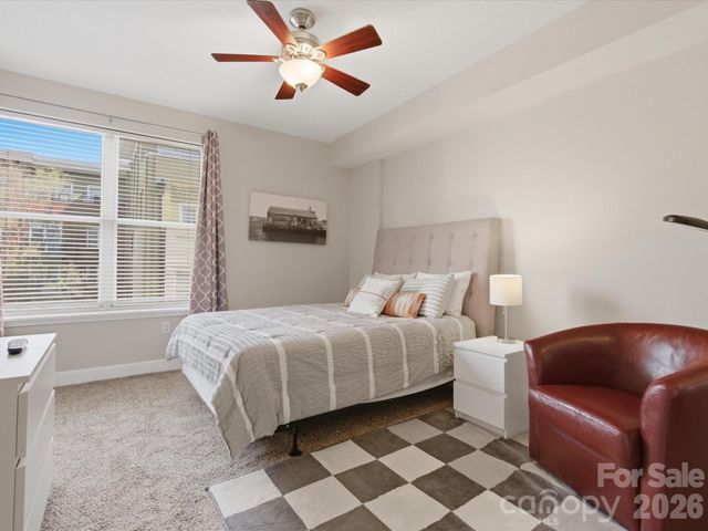 1315 East Boulevard 423, Charlotte, NC 28203