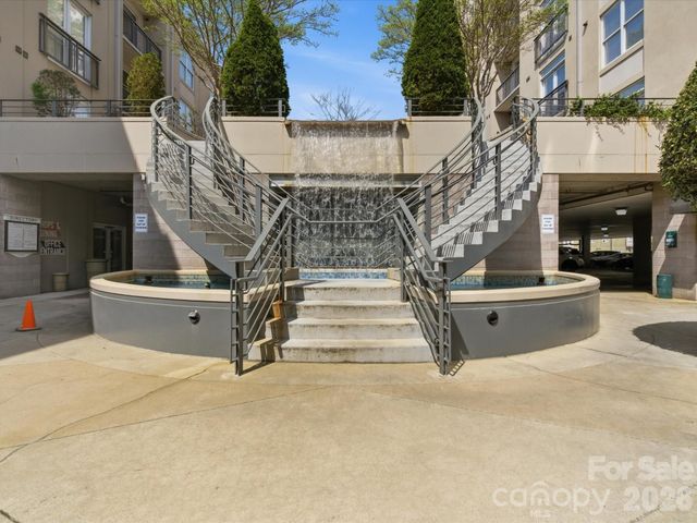 1315 East Boulevard 423, Charlotte, NC 28203