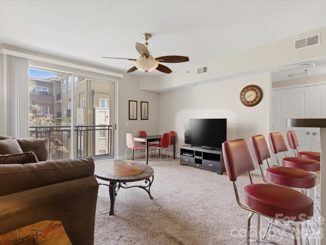 1315 East Boulevard 423, Charlotte, NC 28203