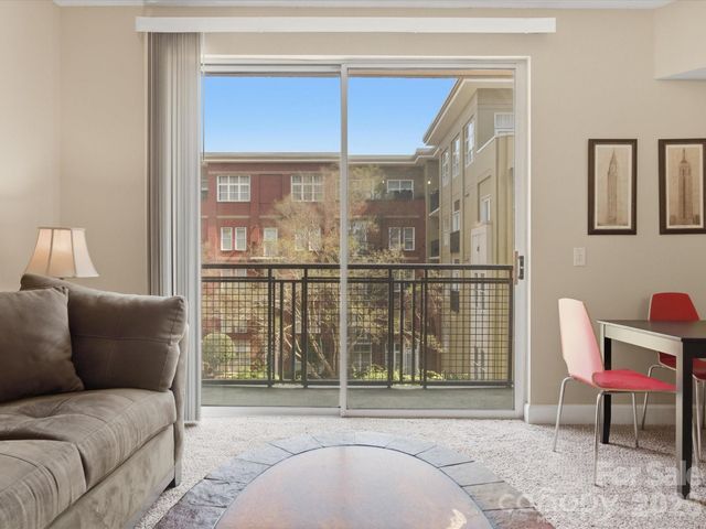 1315 East Boulevard 423, Charlotte, NC 28203