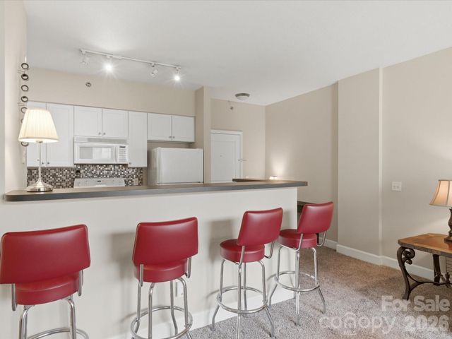 1315 East Boulevard 423, Charlotte, NC 28203