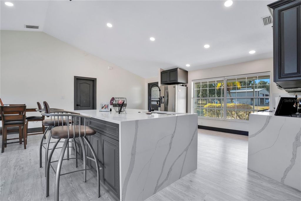 Image 11 of property listing at 13900 GADSON STREET, Groveland, FL 34736