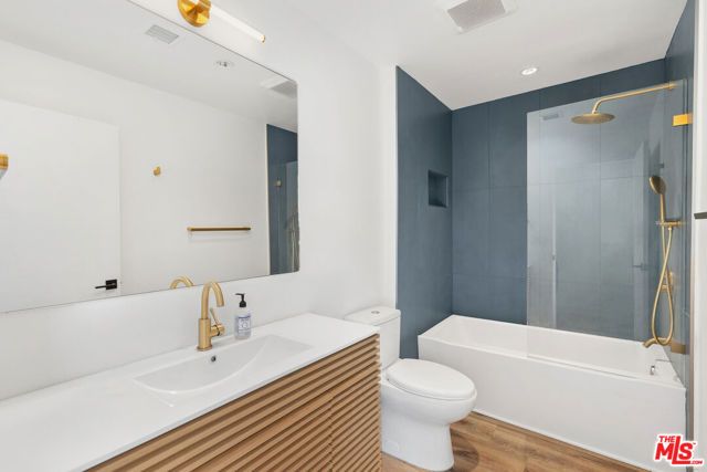 3627 Loosmore Street, Los Angeles, CA 90065