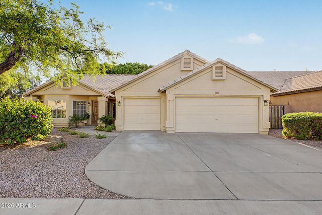 2466 S REVOLTA --, Mesa, AZ 85209