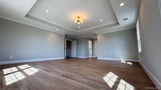 3421 Hawthorne Drive N, Wantagh, NY 11793