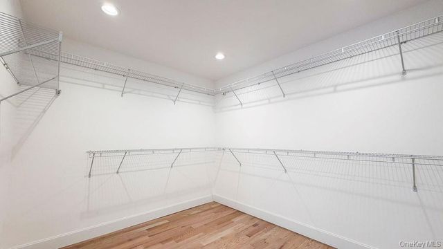 3421 Hawthorne Drive N, Wantagh, NY 11793