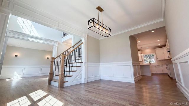 3421 Hawthorne Drive N, Wantagh, NY 11793