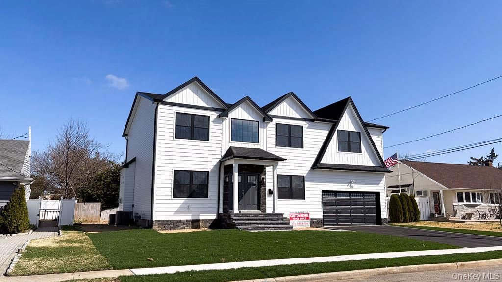 3421 Hawthorne Drive N, Wantagh, NY 11793