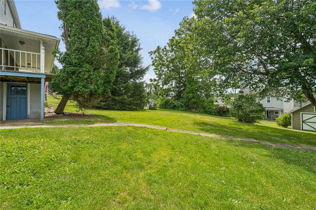 2324 3RD STREET, South Huntingdon, PA 15695