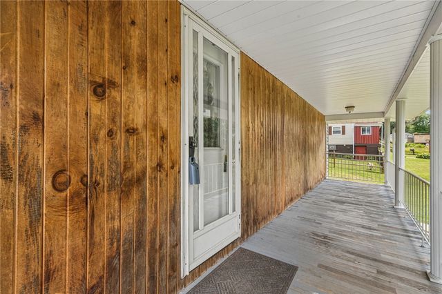 2324 3RD STREET, South Huntingdon, PA 15695