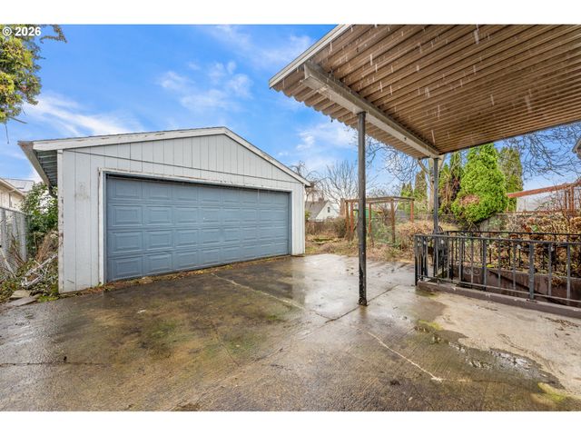 1415 N RUSSET St, Portland, OR 97217