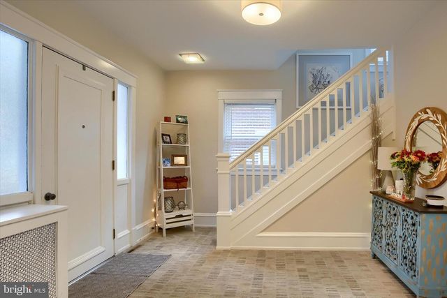 310 W CARACAS AVE, Hershey, PA 17033