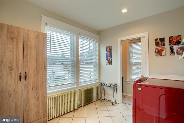 310 W CARACAS AVE, Hershey, PA 17033