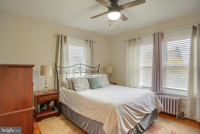 310 W CARACAS AVE, Hershey, PA 17033