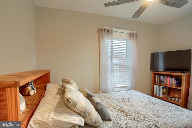 310 W CARACAS AVE, Hershey, PA 17033