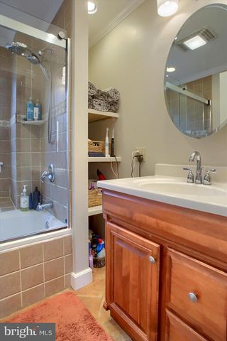 310 W CARACAS AVE, Hershey, PA 17033