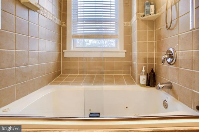 310 W CARACAS AVE, Hershey, PA 17033