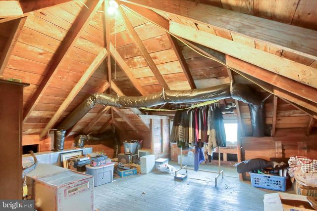 310 W CARACAS AVE, Hershey, PA 17033