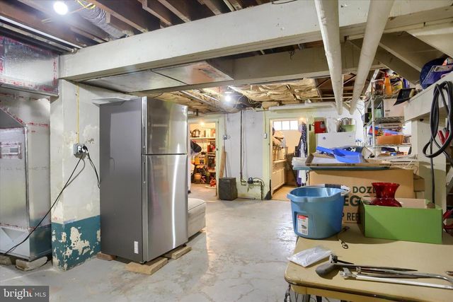 310 W CARACAS AVE, Hershey, PA 17033