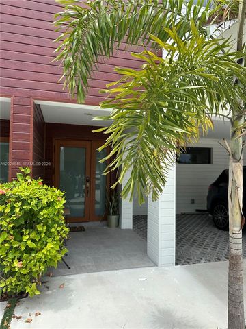 958 NW 10th St 4, Florida City, FL 33034