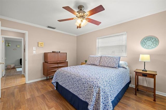 1434 THAMES LANE, Clearwater, FL 33755