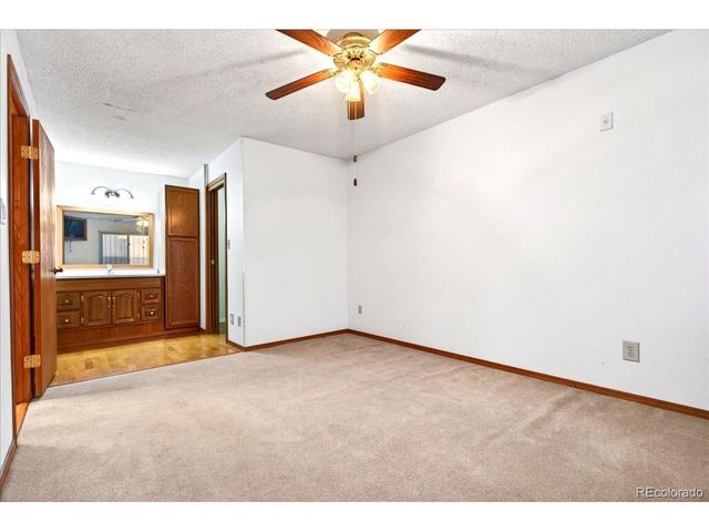 10805 W Alamo Pl, Littleton, CO 80127