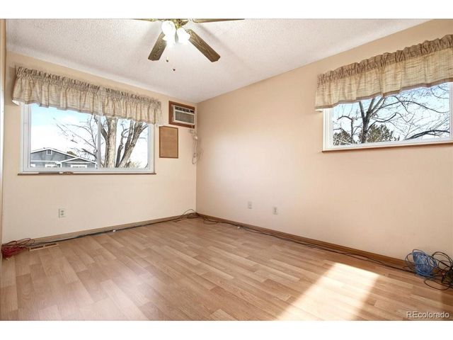 10805 W Alamo Pl, Littleton, CO 80127