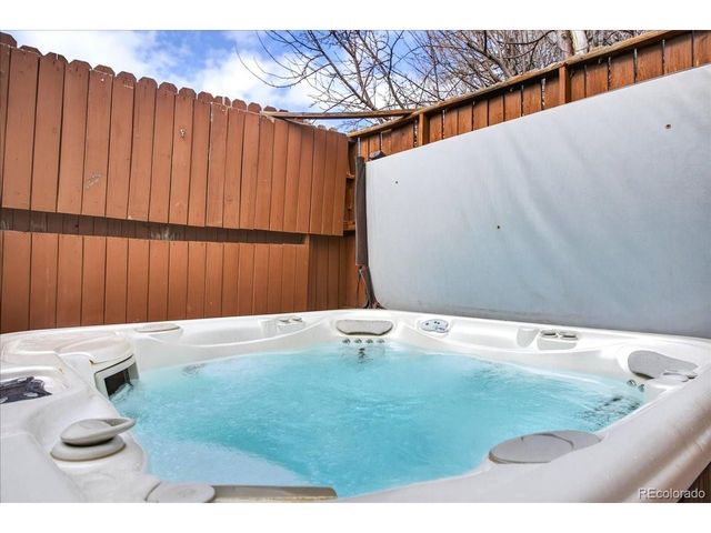 10805 W Alamo Pl, Littleton, CO 80127