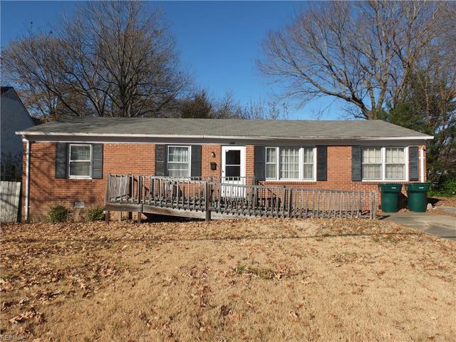 228 Colony RD, Newport News, VA 23602