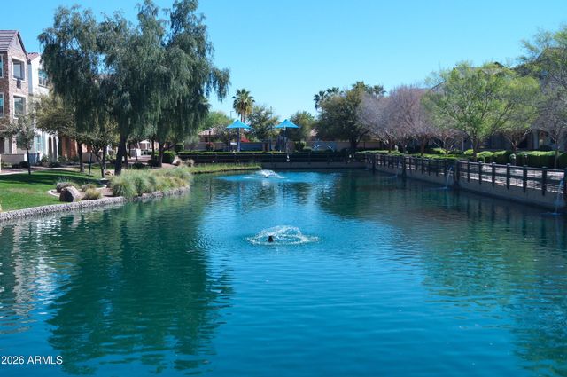 2651 S BALSAM Drive, Gilbert, AZ 85295