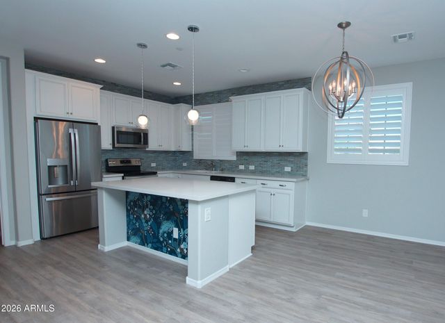 2651 S BALSAM Drive, Gilbert, AZ 85295