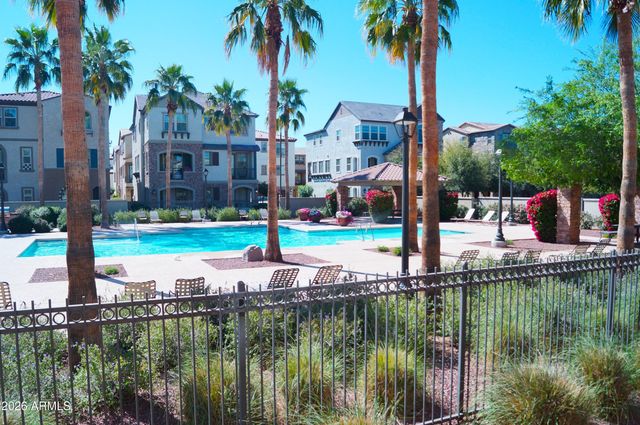 2651 S BALSAM Drive, Gilbert, AZ 85295